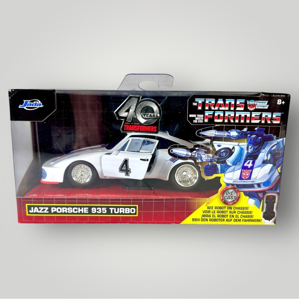 Transformers 40 years Jazz  Porsche 935 Turbo